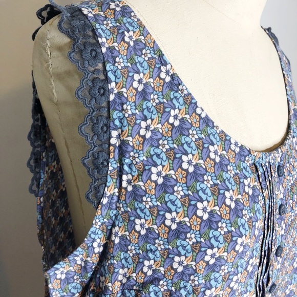 Lauren Conrad Lace-Trim Babydoll Tank size M - Picture 3 of 8